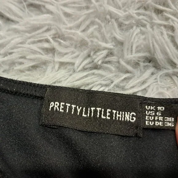 PrettyLittleThing Women's Black Zip up cup detail dress | Size 6 - Picture 4 of 7